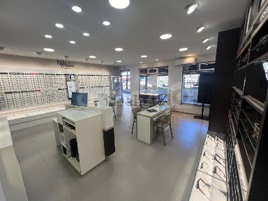 Espaço comercial à venda na Avenida Bento Gonçalves
