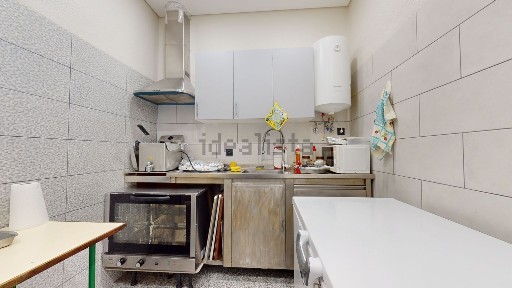 Espaço comercial à venda em Almada