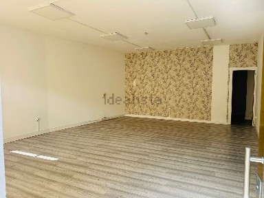 Espaço comercial à venda na Rua do Padrão