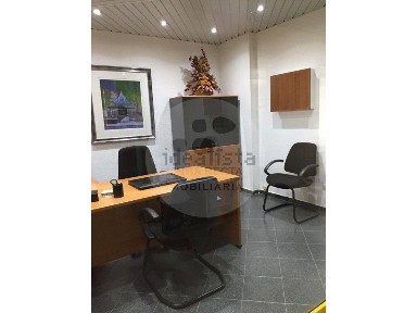 Espaço comercial à venda na Rua Mormugão, 40