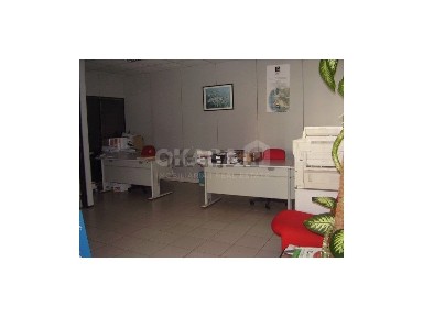 Espaço comercial à venda na Viso - Francisco Xavier
