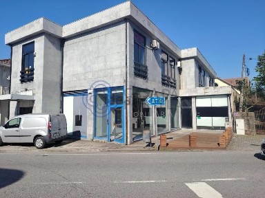 Espaço comercial à venda na Rua Padre José Maria Alves s/n