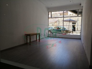 Espaço comercial à venda no Centro de Gondomar
