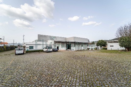 Armazém à venda na Rua do Empresário s/n