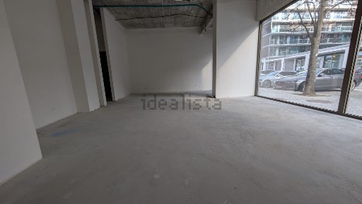 Espaço comercial à venda na Rua Manuel Dias da Fonseca