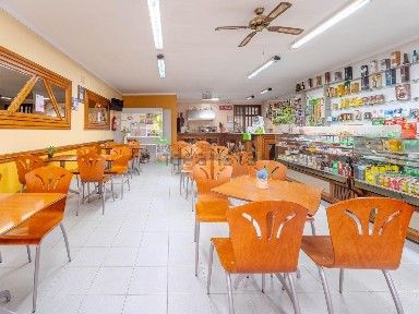 Espaço comercial à venda na Rua Doutor Leonardo Coimbra, 246