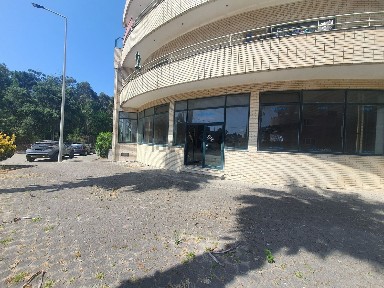 Espaço comercial à venda na Praia
