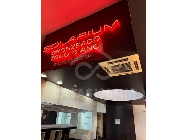 Espaço comercial à venda na Rua do Bonjardim, 758