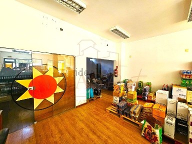 Espaço comercial à venda em Recarei