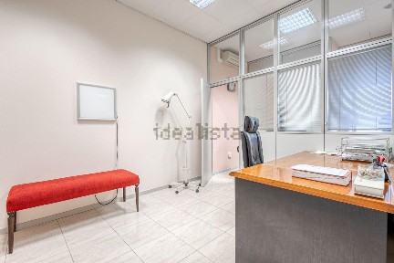 Espaço comercial à venda na Rua Doutora Maria Manuela Moreira de Sá s/n