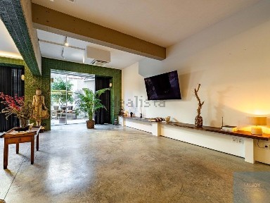 Espaço comercial à venda na Rua de Miguel Bombarda, 156