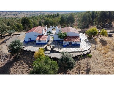 Quinta à venda em Glória