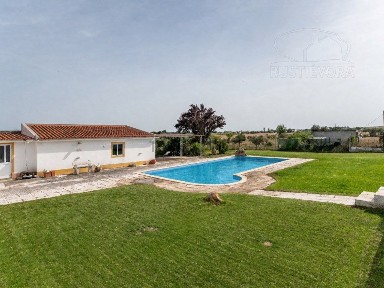 Quinta à venda em São Miguel de Machede