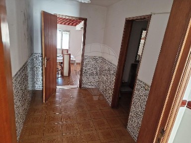 Moradia independente à venda em Nossa Senhora da Tourega e Nossa Senhora de Guadalupe
