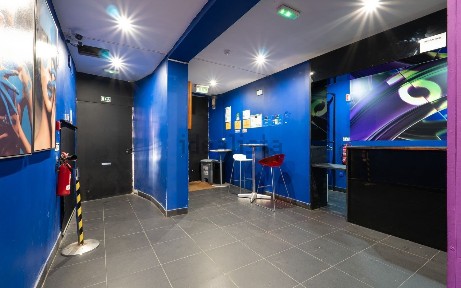 Espaço comercial à venda na Rua do Bonjardim