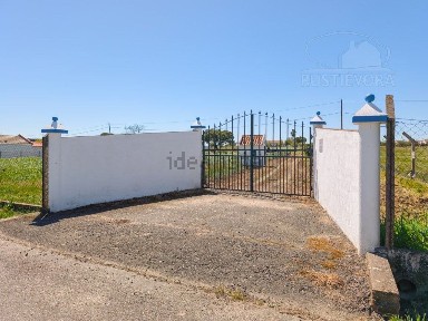Quinta à venda em Nossa Senhora do Bispo