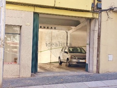 Cedofeita - Santo Ildefonso - Sé - Miragaia - São Nicolau - Vitória, Camões - Faria Guimarães, Rua de Fonseca Cardoso
