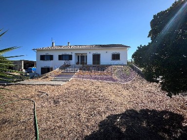 Casa ou moradia à venda em Cabeção