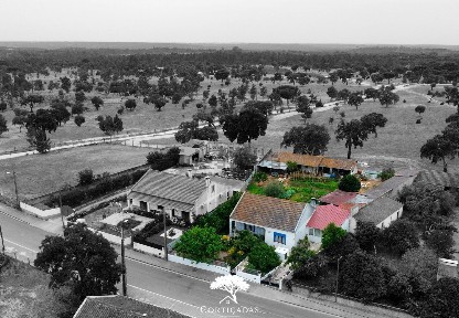 Moradia independente à venda na Estrada Municipal 530, 20