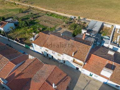 Moradia independente à venda em Nossa Senhora da Vila