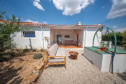 Viana do Alentejo, Estrada Dona Ana