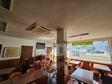 Espaço comercial à venda na Rua do Senhor, 753