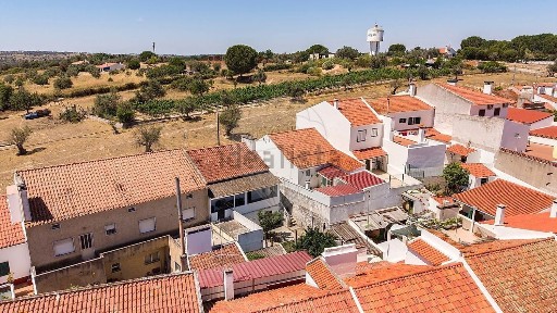 Mora, Évora