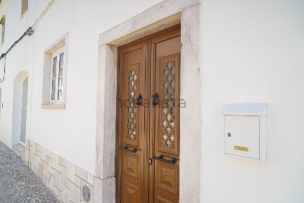 Moradia geminada à venda na Rua do Álamo, 37