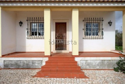 Borba, Évora