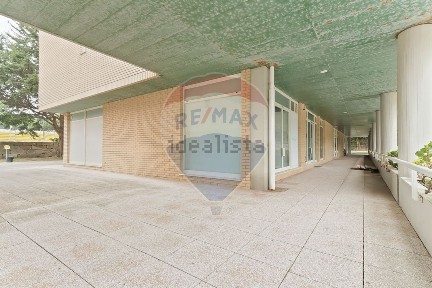 Espaço comercial à venda na Pinhais da Foz