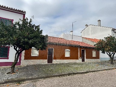 Vimieiro, Rua Conde de Bertiandes