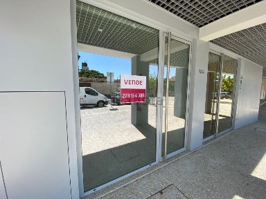 Espaço comercial à venda na Rua Augusto Simões, 1300