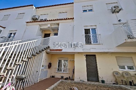 Apartamento T3 à venda na Avenida do Enxerim s/n