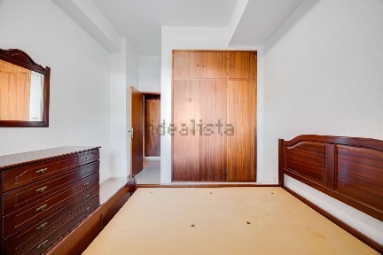 Apartamento T1 à venda na Rua Brigadeiro Costa Franco