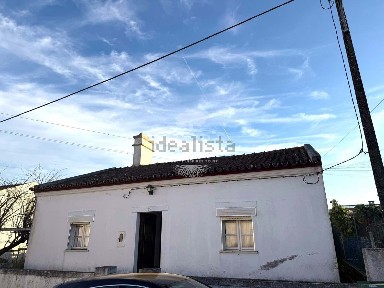 Casa ou moradia à venda em Nossa Senhora Graça do Divor