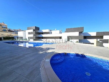 Apartamento T2 à venda em Santo Amaro