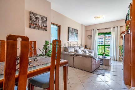 Apartamento T3 à venda na Rua das Romãzeiras