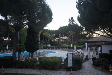 Apartamento T2 à venda em Pine Cliffs M11