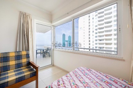 Apartamento T1 à venda na Praia da Rocha