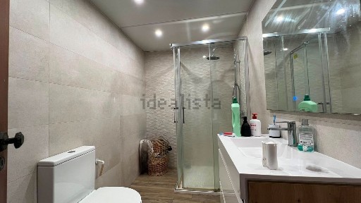 Apartamento T1 à venda na Rua Manuel Teixeira Gomes, 5