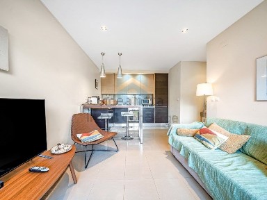 Apartamento T2 à venda na Rua da Igreja nr