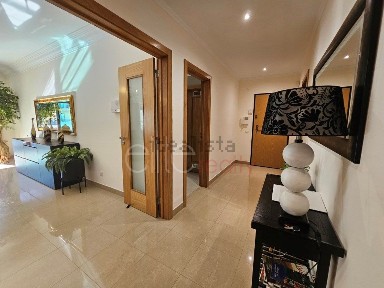 Apartamento T3 à venda em Ameijeira