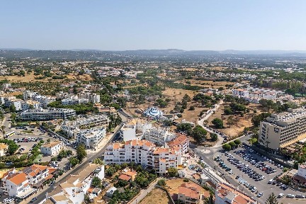 Apartamento T2 à venda na Rua 25 de Abril