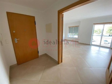 Apartamento T2 à venda na Betunes