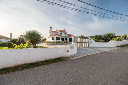 Herdade à venda na Estrada da Quinta do Evaristo, 92