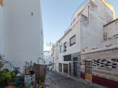 Apartamento T0 à venda na Rua Cândido dos Reis, 137