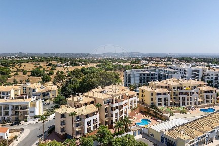Apartamento T1 à venda na Estrada de Albufeira