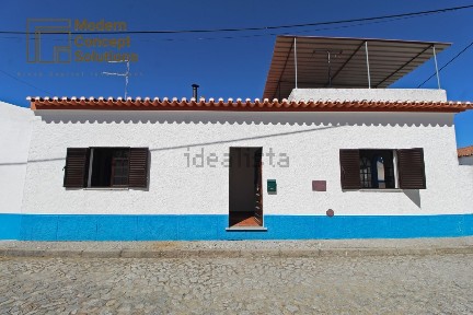Moradia em banda à venda em Montoito
