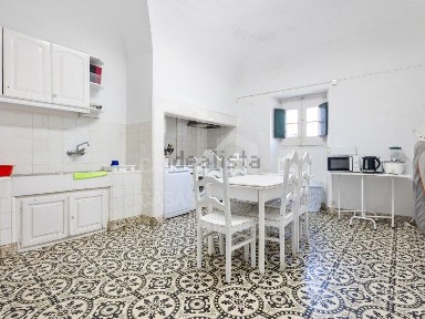 Moradia independente à venda em Évora
