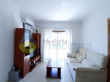 Apartamento T2 à venda em Urbanização Quinta da Torre